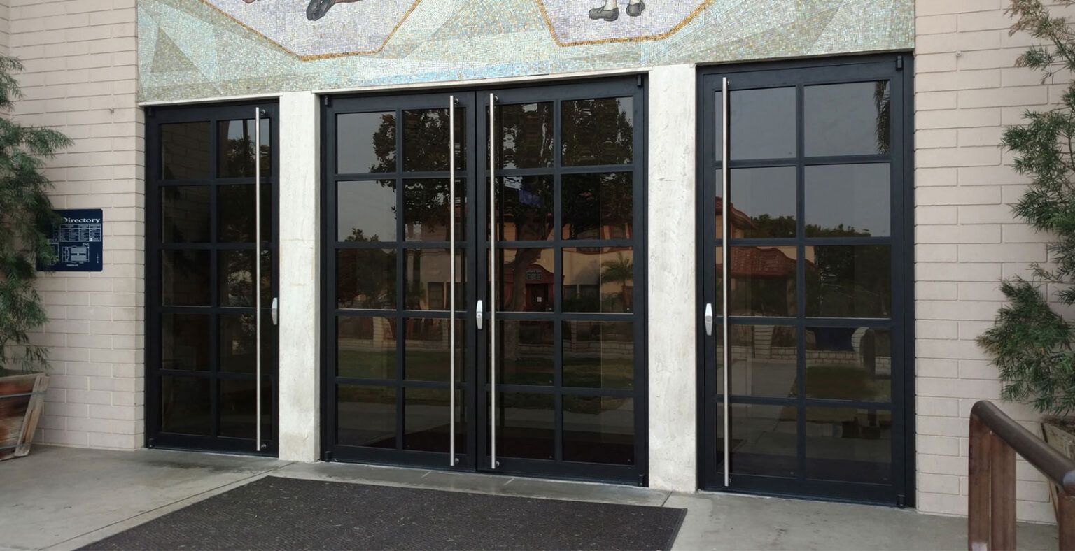 أبواب زجاج اوتوماتيكية